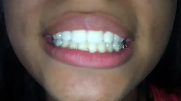 XXX Brandy's Mouth Video 1 Preview Tabung hangat