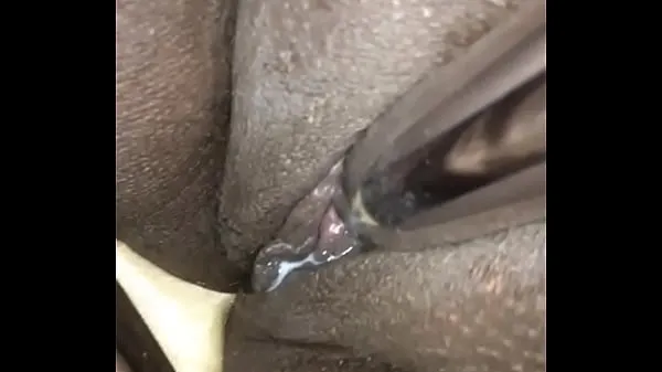 XXX Vibrating my wet pussy warme buis