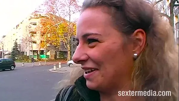 XXX Women on Germany's streets warm Tube