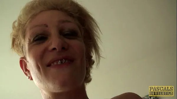 XXX Inked UK Prostituierte rau im Arsch von Maledom geschimpft warme Tube