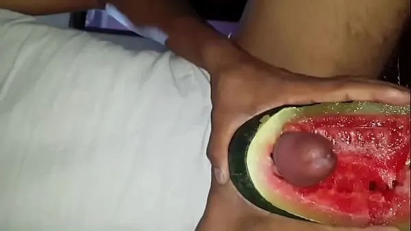 XXX Watermelon fuck ống ấm áp