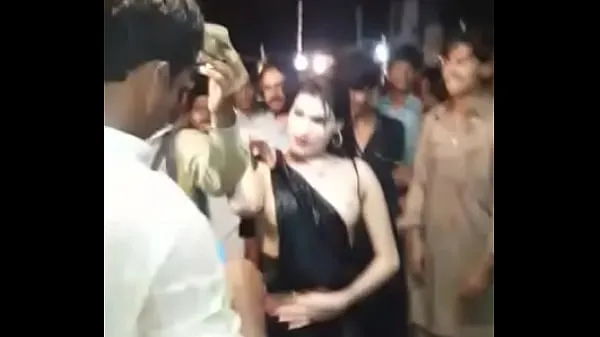 XXX Sexy Dance Mujra in public flashing boobs teplá trubica