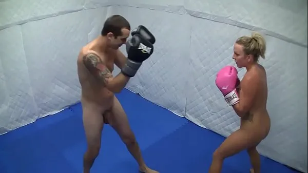XXX Dre Hazel defeats guy in competitive nude boxing match θερμός σωλήνας