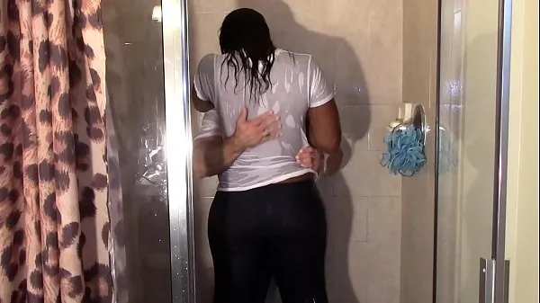 XXX Big Black Booty Grinding White Dick in Shower till they cum warm Tube