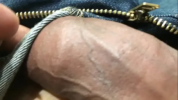 XXX Young big cock boy play with foreskin Tube chaud