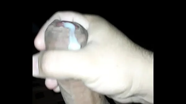 XXX Hand masturbating my first video teplá trubice