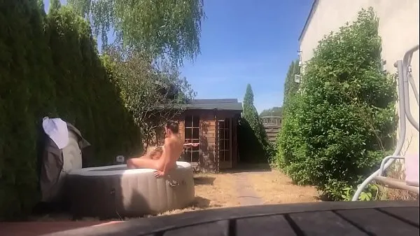 XXX Homemade sex tape in pool with teen meleg cső