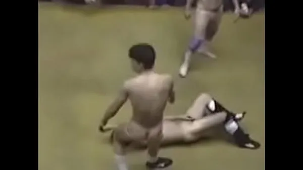 XXX Crazy Japanese wrestling match leads to wrestlers and referees getting naked Tabung hangat