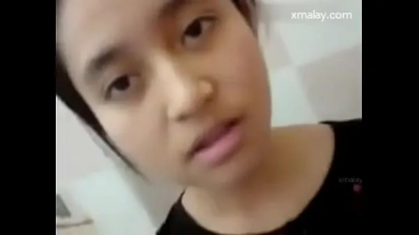 XXX Malay Student In Toilet sex Tiub hangat