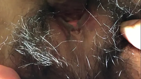 XXX close-up of wife's cunt toplo tube