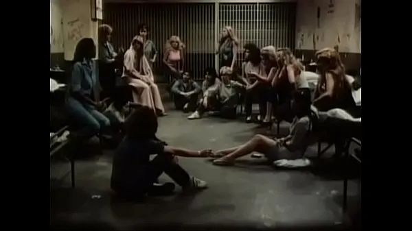 XXX Chained Heat (alternate title: Das Frauenlager in West Germany) is a 1983 American-German exploitation film in the women-in-prison genre Tabung hangat