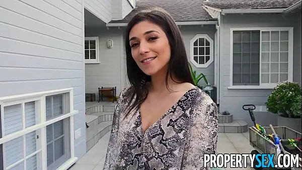 XXX PropertySex I'm a Better Real Estate Agent Than Mom teplá trubice