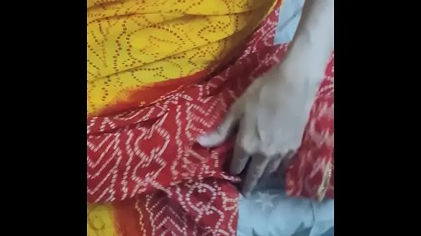 XXX Indian Hot Sexy Sari Aunty fucked by a Young Guy lämmin putki