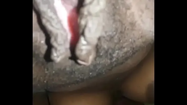 XXX Black Slim shows pussy lips and squirt's Tiub hangat