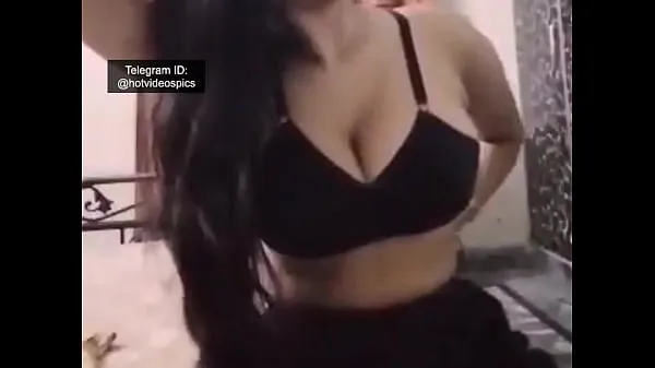 XXX GF showing big boobs on webcam warm Tube