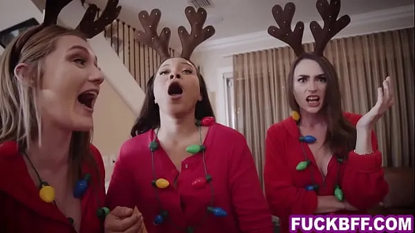 XXX Santa fucks 3 hot teen BFFs before xmas after they made cookies for him warm Tube
