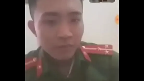 XXX Vietnam Police Sex Chat is back | Tran Hoang warme buis
