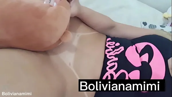 XXXMy teddy bear bite my ass then he apologize licking my pussy till squirt.... wanna see the full video? bolivianamimi暖管