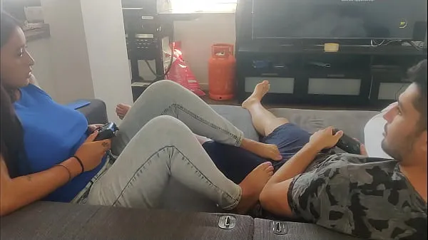 XXX fucking my friend's girlfriend while he is resting warme buis