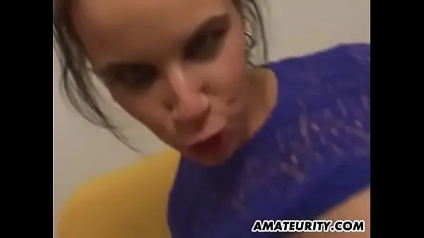 XXX Slutty amateur teen girlfriend takes a lot of cocks and cum Tabung hangat