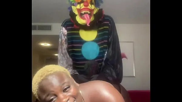 XXX Marley DaBooty Getting her pussy Pounded By Gibby The Clown teplá trubica