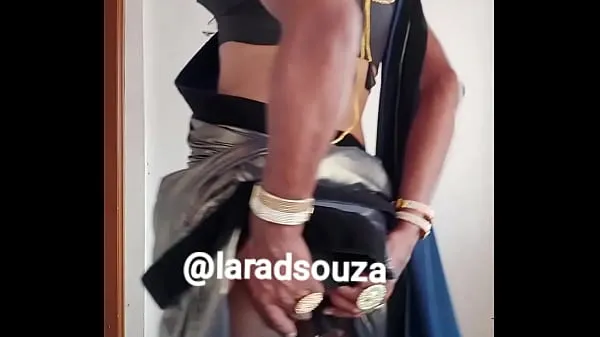 XXX Indian crossdresser slut Lara D'Souza sexy video in lycra saree part 2 θερμός σωλήνας