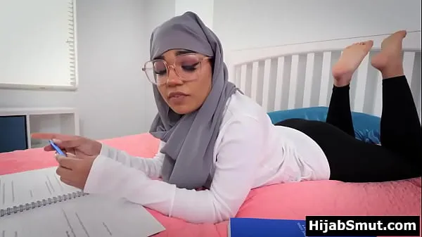 XXX Cute muslim teen fucked by her classmate teplá trubice