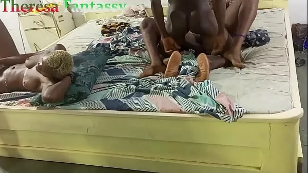 XXX Threesome Amateur Naija Sex videos See how this roommates गर्म ट्यूब