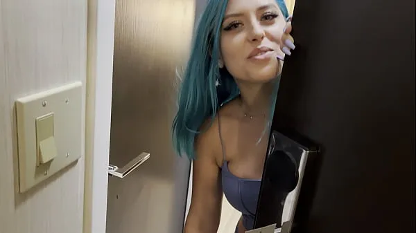 XXX Casting Curvy: Blue Hair Thick Porn Star BEGS to Fuck Delivery Guy toplo tube