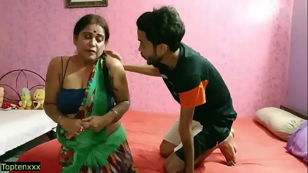 XXXIndian hot XXX teen sex with beautiful aunty! with clear hindi audio暖管