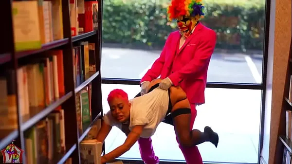 XXX Jasamine Banks Gets Horny While Working At Barnes & Noble and Fucks Her Favorite Customer teplá trubice