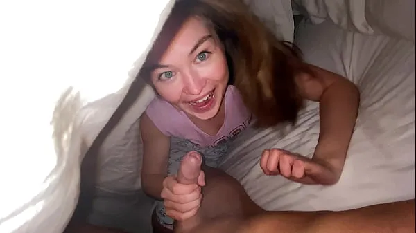 XXX I FUCKED MY STEPSISTER UNDER THE COVERS WHILE NO ONE IS LOOKING گرم ٹیوب