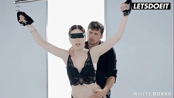 XXX FREE FULL VIDEO - Pale Redhead Babe (Mia Evans) Enjoys Bondage Action With Lover - WHITEBOXXX lämmin putki
