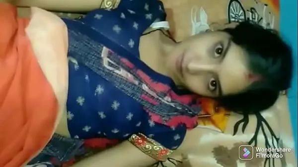 XXX Indisches jungfräuliches Mädchen hat mit Freund Jungfräulichkeit verloren warme Tube