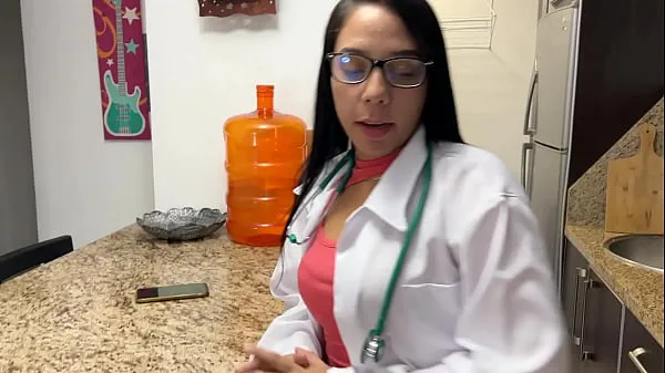 XXX My Beautiful Doctor Stepmom Got the Wrong Pill and Now She Has to Help with her Stepson's Erection toplo tube