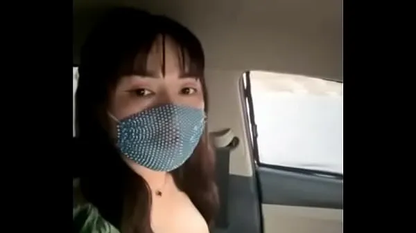 XXX When I got in the car, my cunt was so hot Tabung hangat