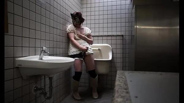 XXX Japanese transvestite Ayumi masturbation public toilet 009 teplá trubica