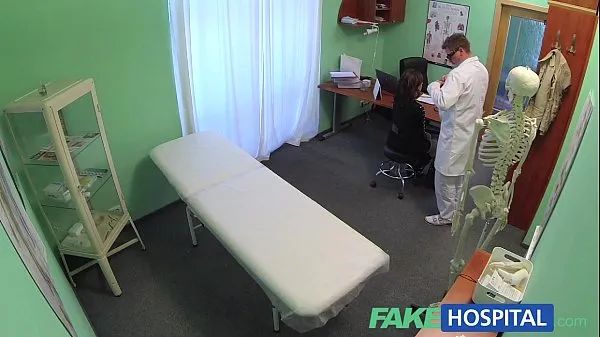 XXX Fake Hospital Sexual treatment turns gorgeous busty patient moans of pain into p toplo tube
