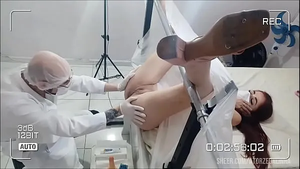 XXX Patient felt horny for the doctor warm Tube