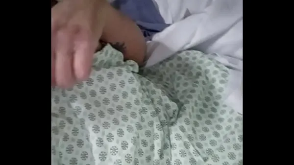 XXX Julia Fontanelli masturbating in the hospital ciepła rurka