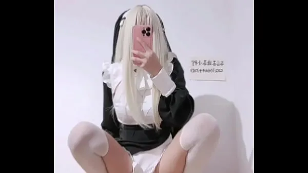 XXX The shy nun Mayuziii in white stockings is so perverted in private. She is inserting a fake dick into her pussy to masturbate. She is in heat and anyone can fuck her warme buis